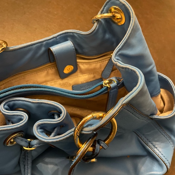 Michael Kors Sky Blue Shoulder Bag - Picture 9 of 10